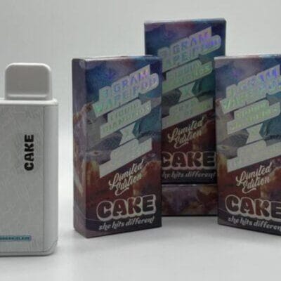 Guava Glaze Cake 3g live resin disposable vape